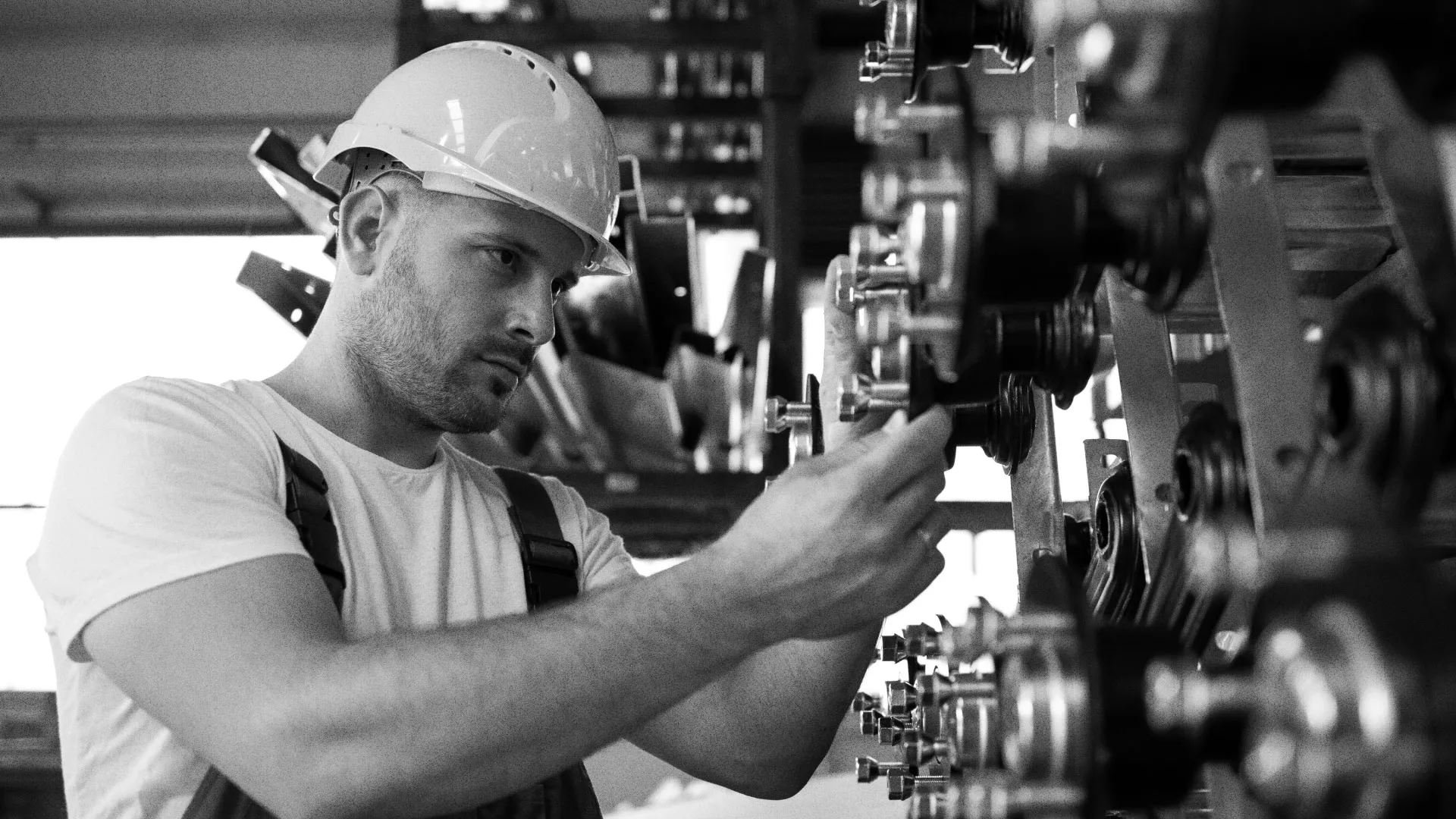 Разработка сайта для завода по продаже оборудования в Коммунаре